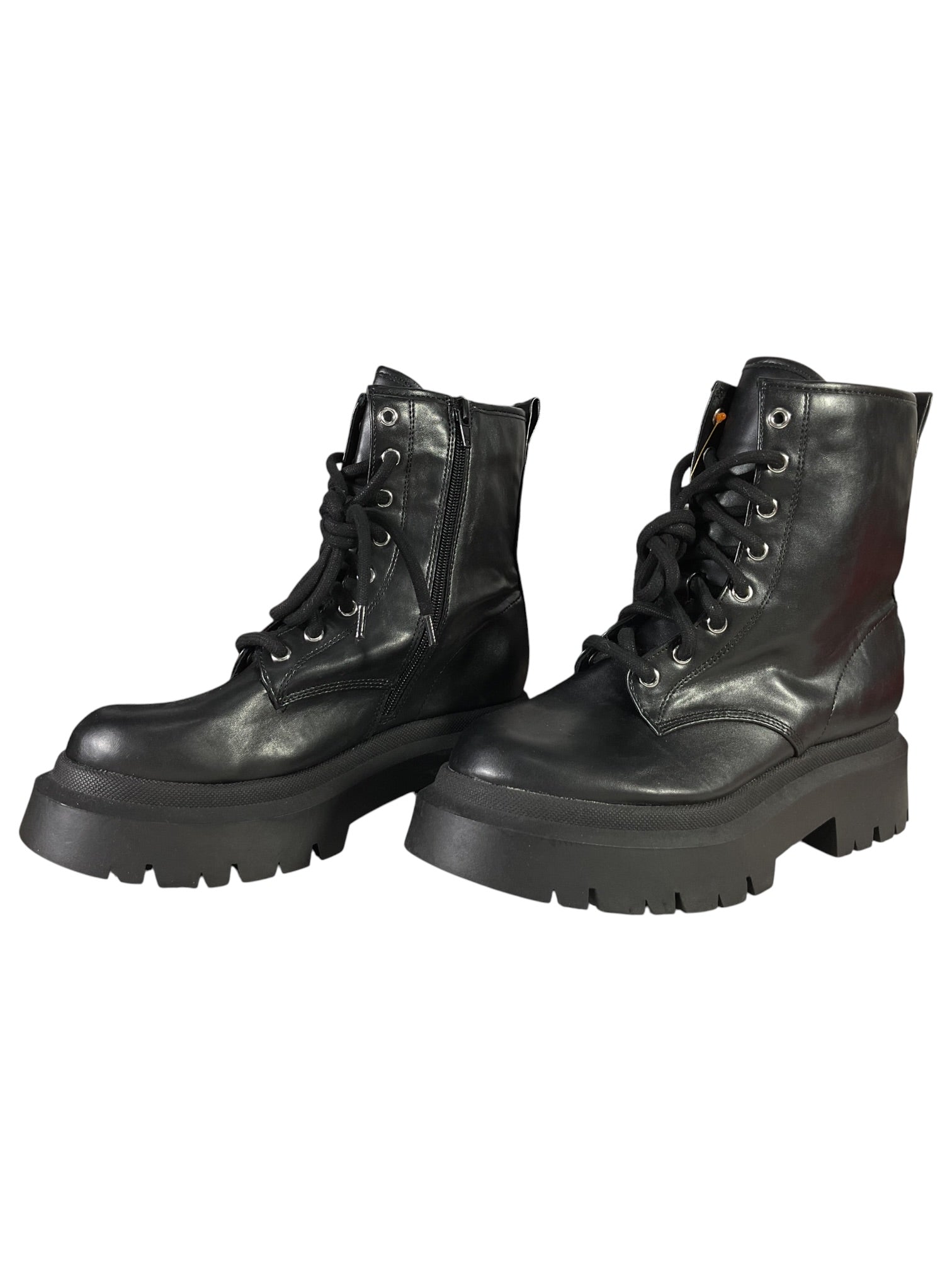Bota 8 (NO BOUNDARIES)