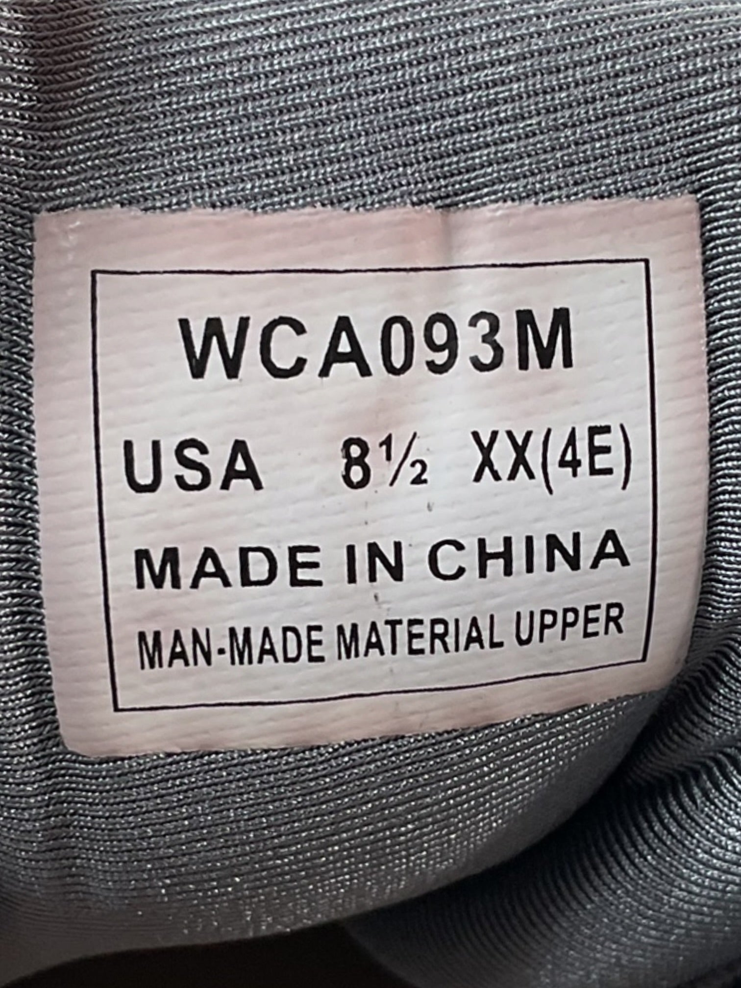 Tenis 8.5