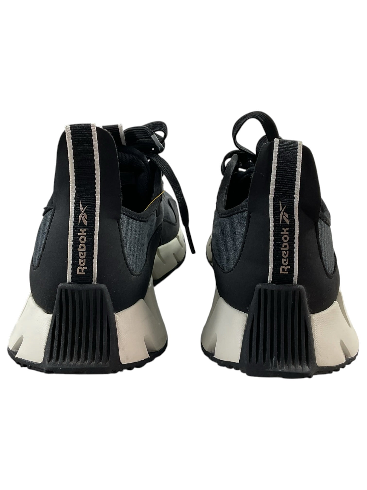Tenis 8.5 (Reebok)
