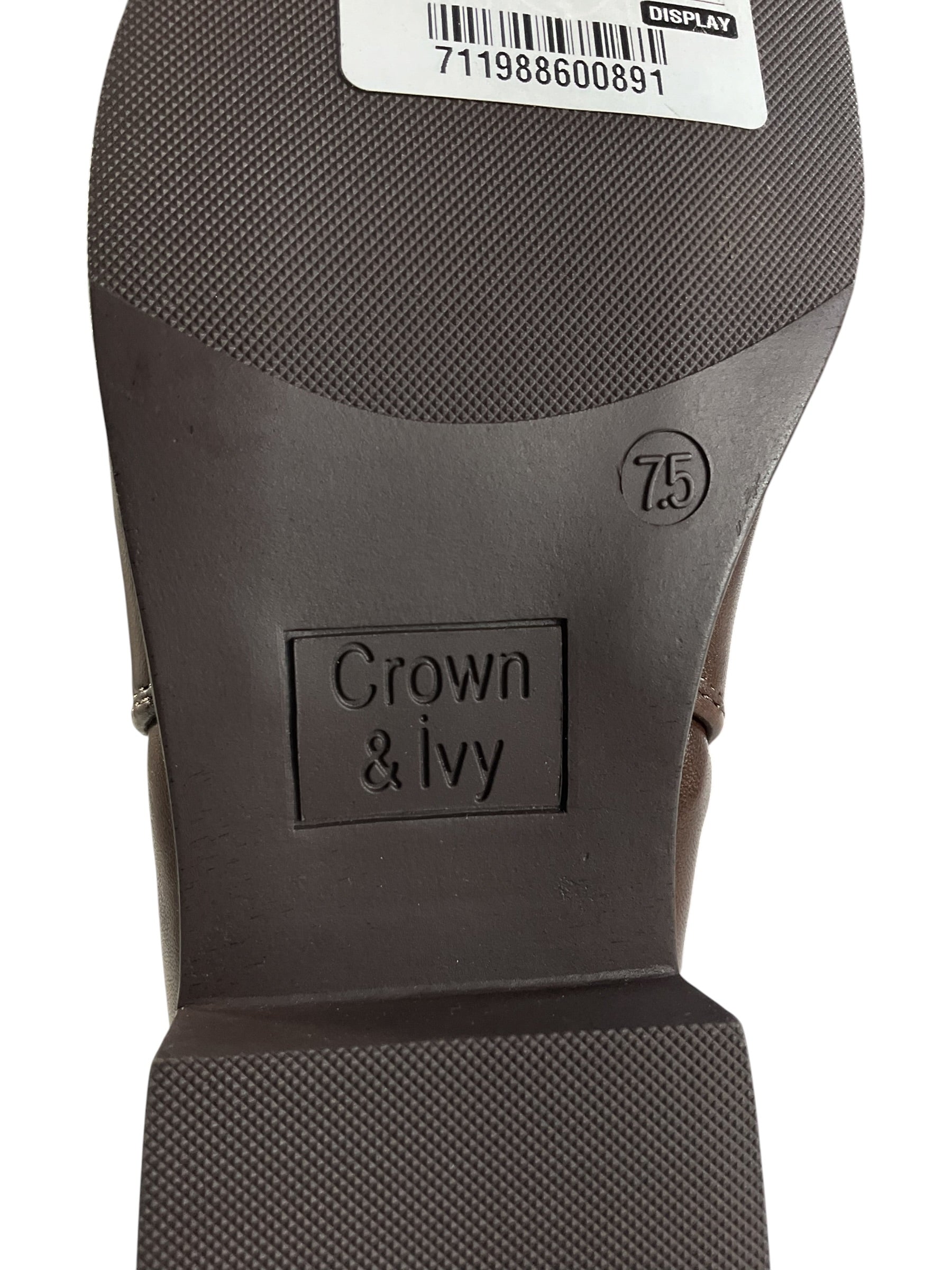 Bota 7.5 (Crown & Ivy)