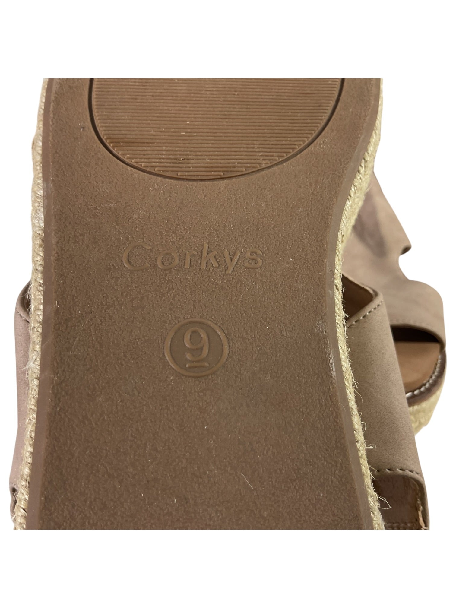 Plataforma 9 (Corkys)