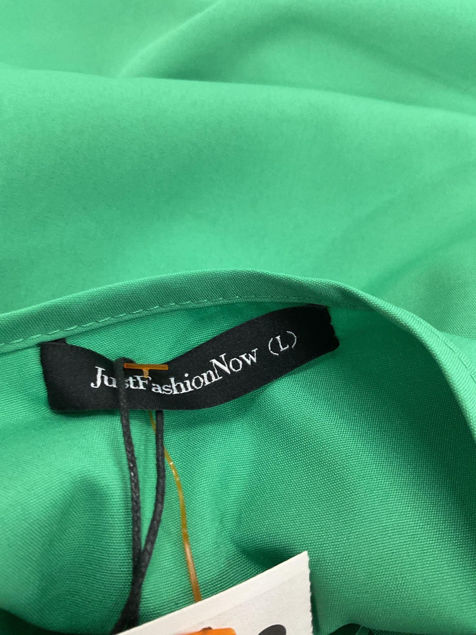 Blusa L (JustFashionNow)