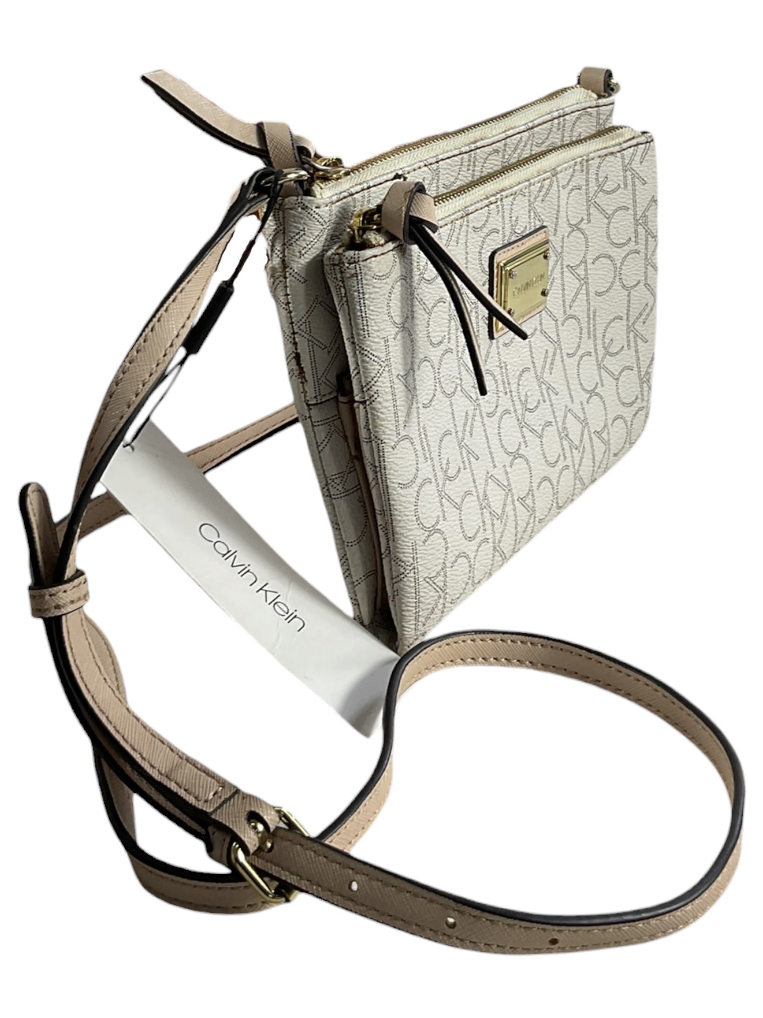 Cartera (Calvin Klein)