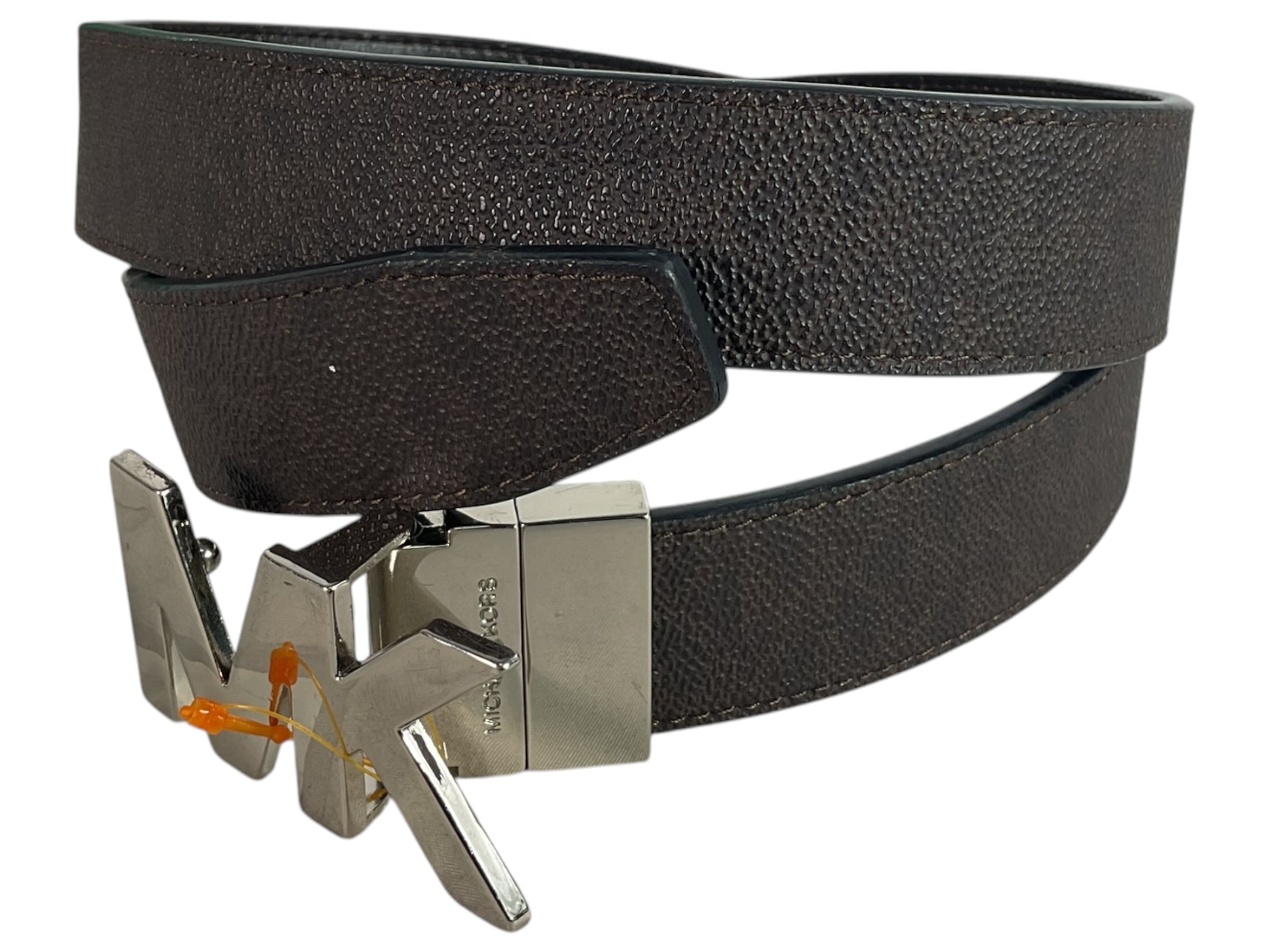 Cinturón Michael Kors café con hebilla MK plateada - vista extendida