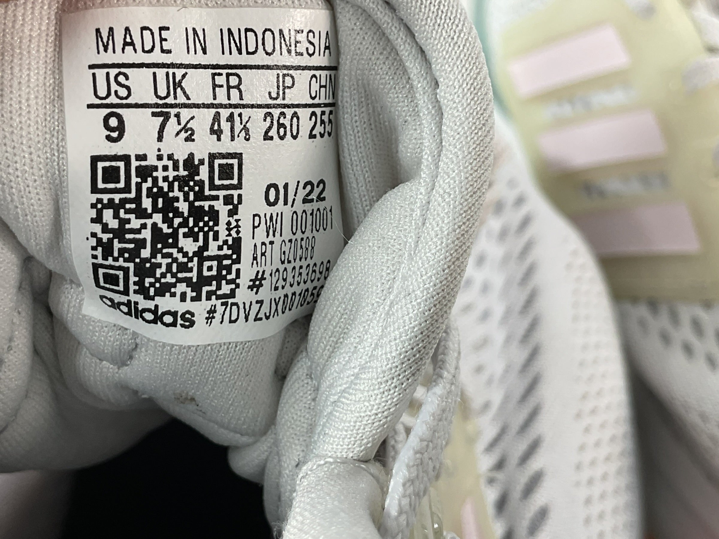 Tenis 9 (adidas)