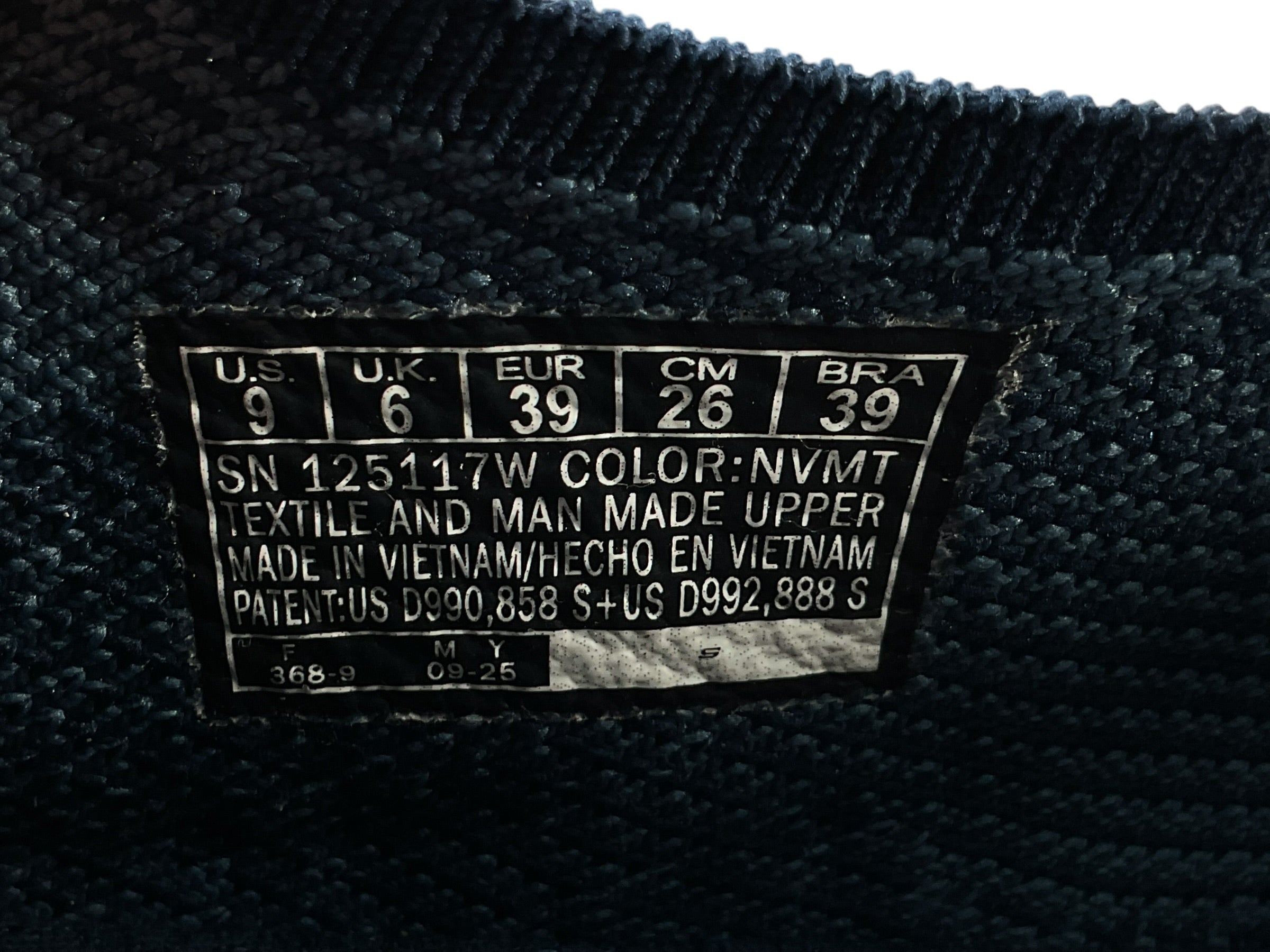 Tenis 9 (Skechers)