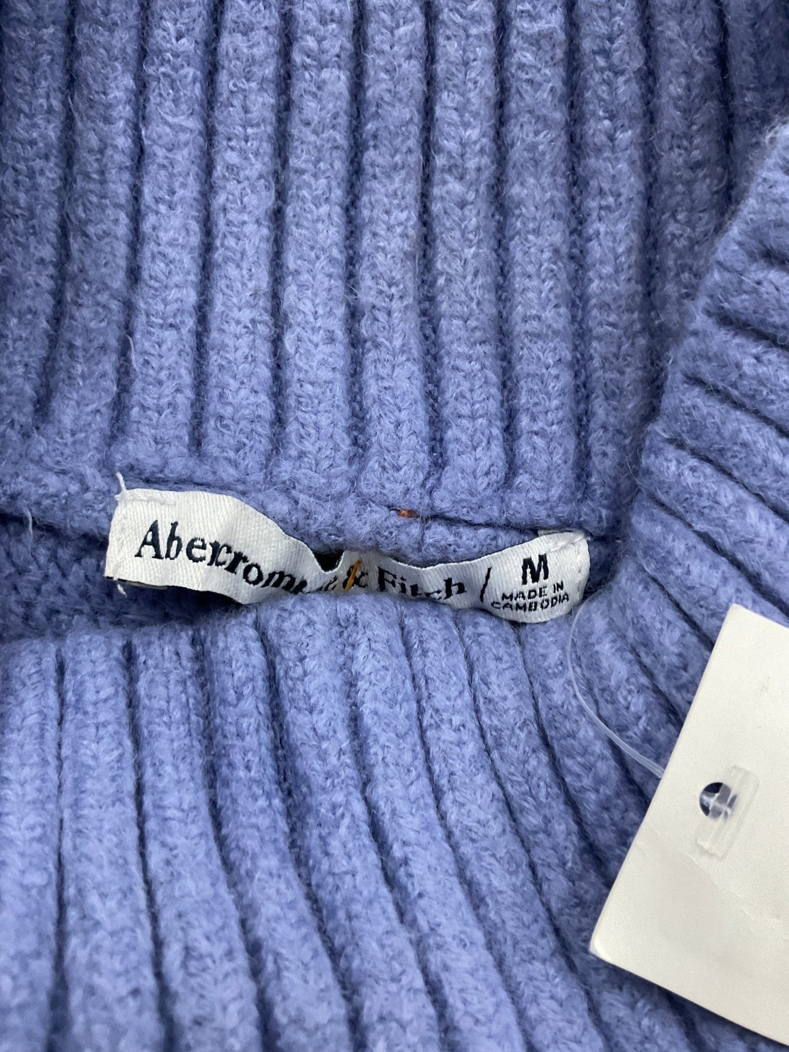 Sueter M (Abercrombie & Fitch)