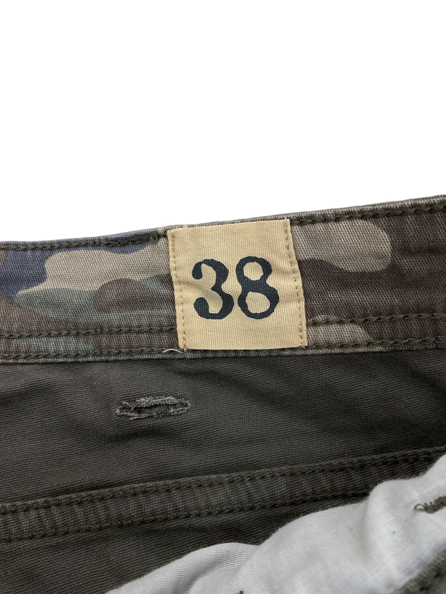 Short 38 (Red Head)