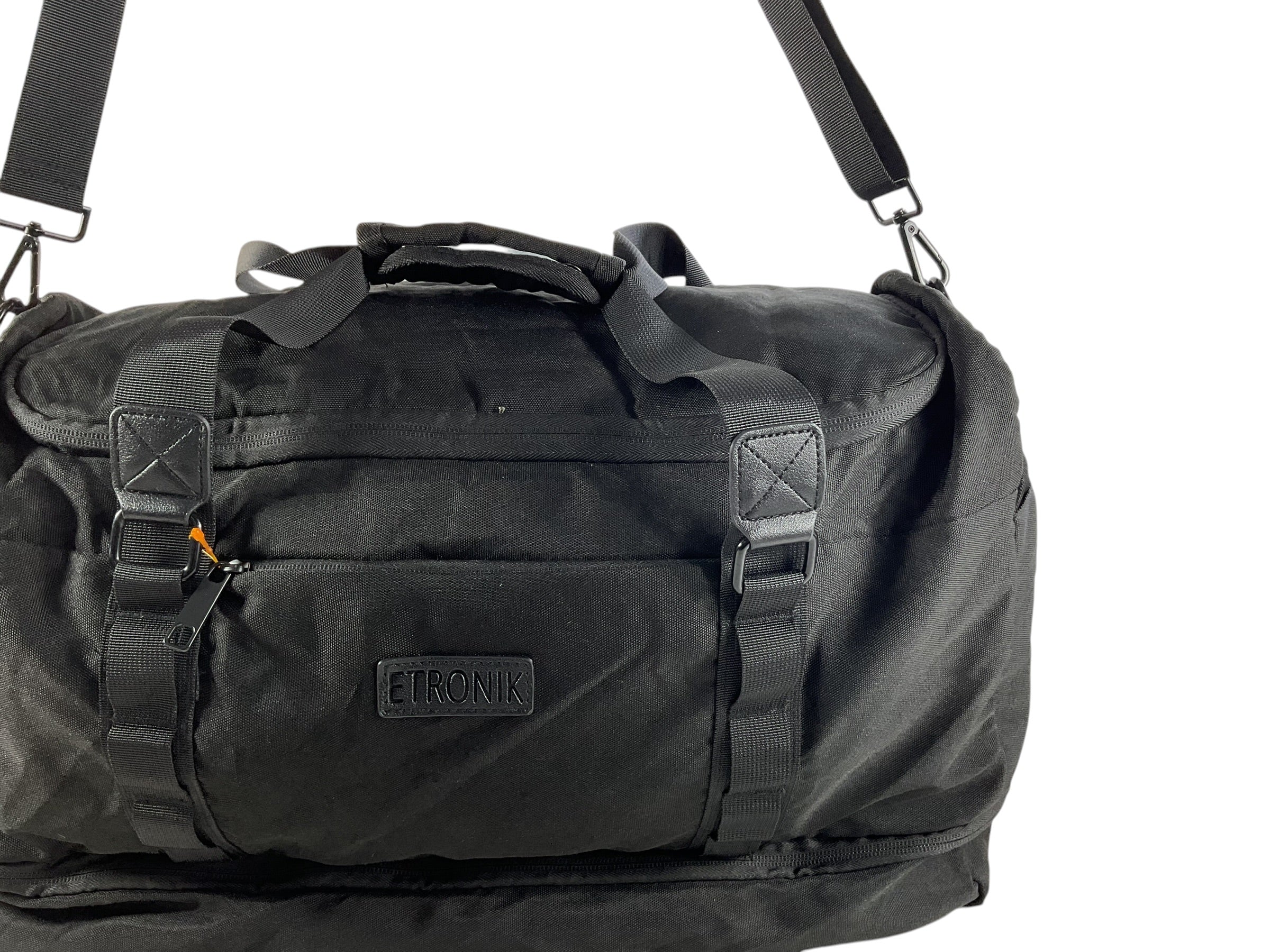 Bolso deportivo duffel Etronik negro - Detalle frontal logo