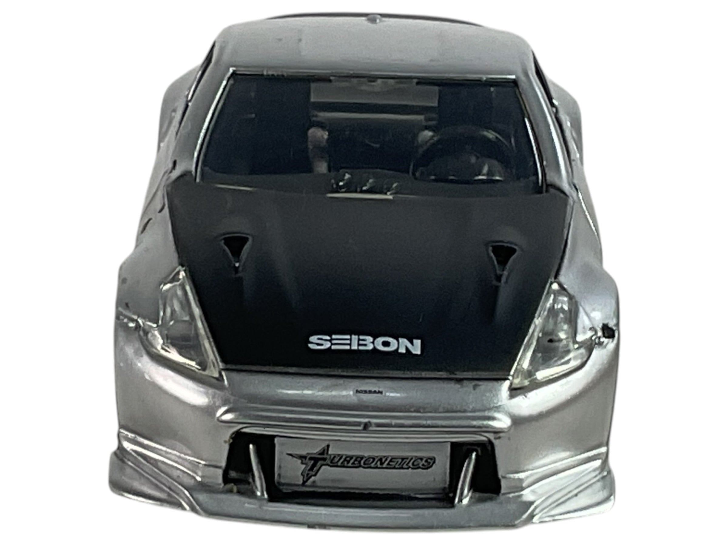 Auto deportivo Nissan 370Z (SEIBON)