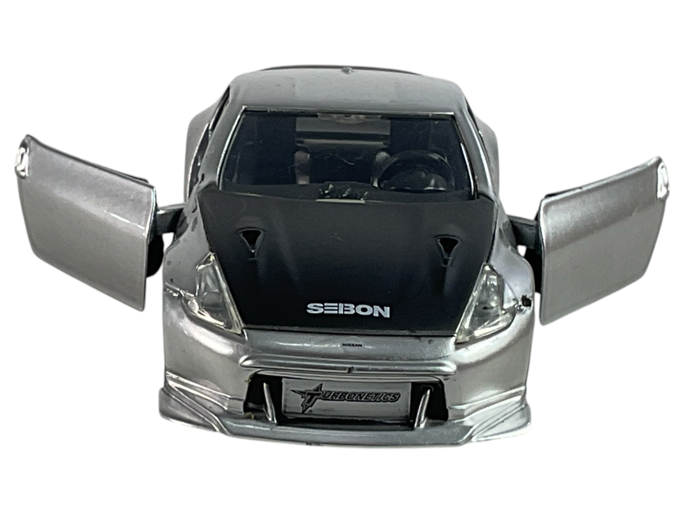 Auto deportivo Nissan 370Z (SEIBON)