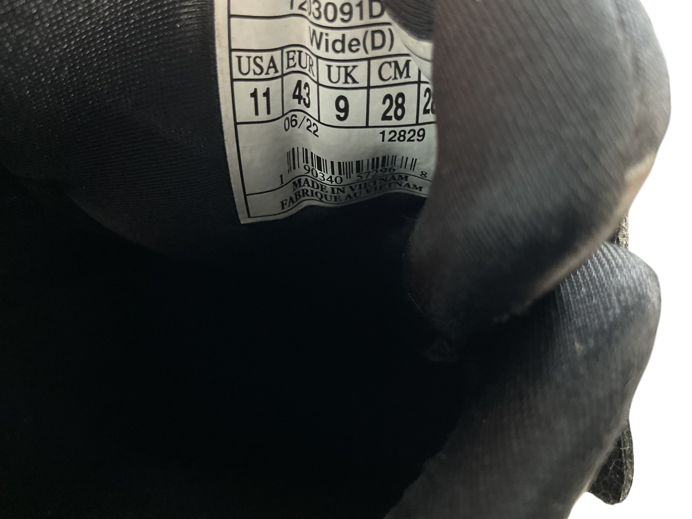 Tenis 11 (Brooks)