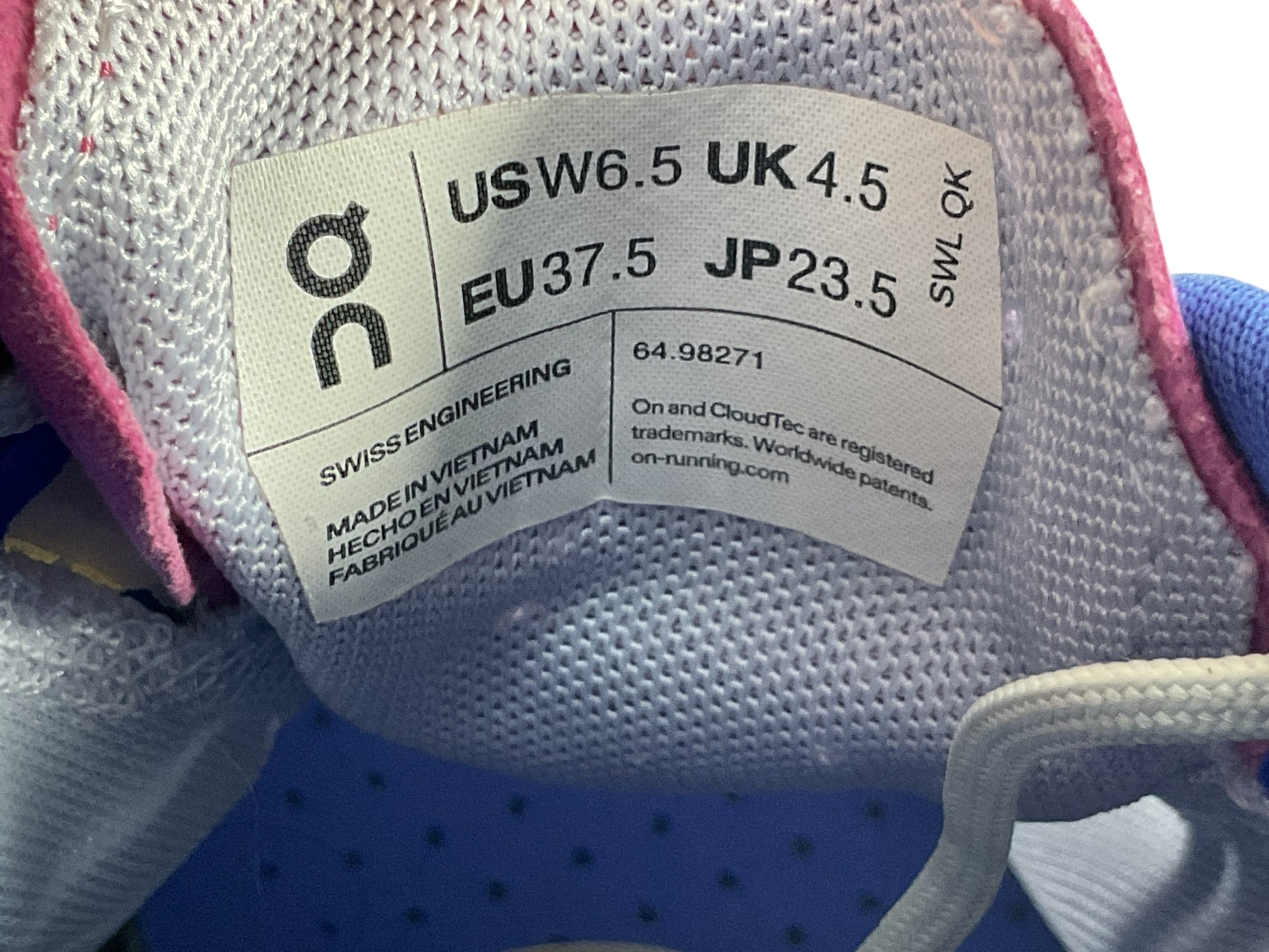 Tenis W 6.5 (On Cloud)