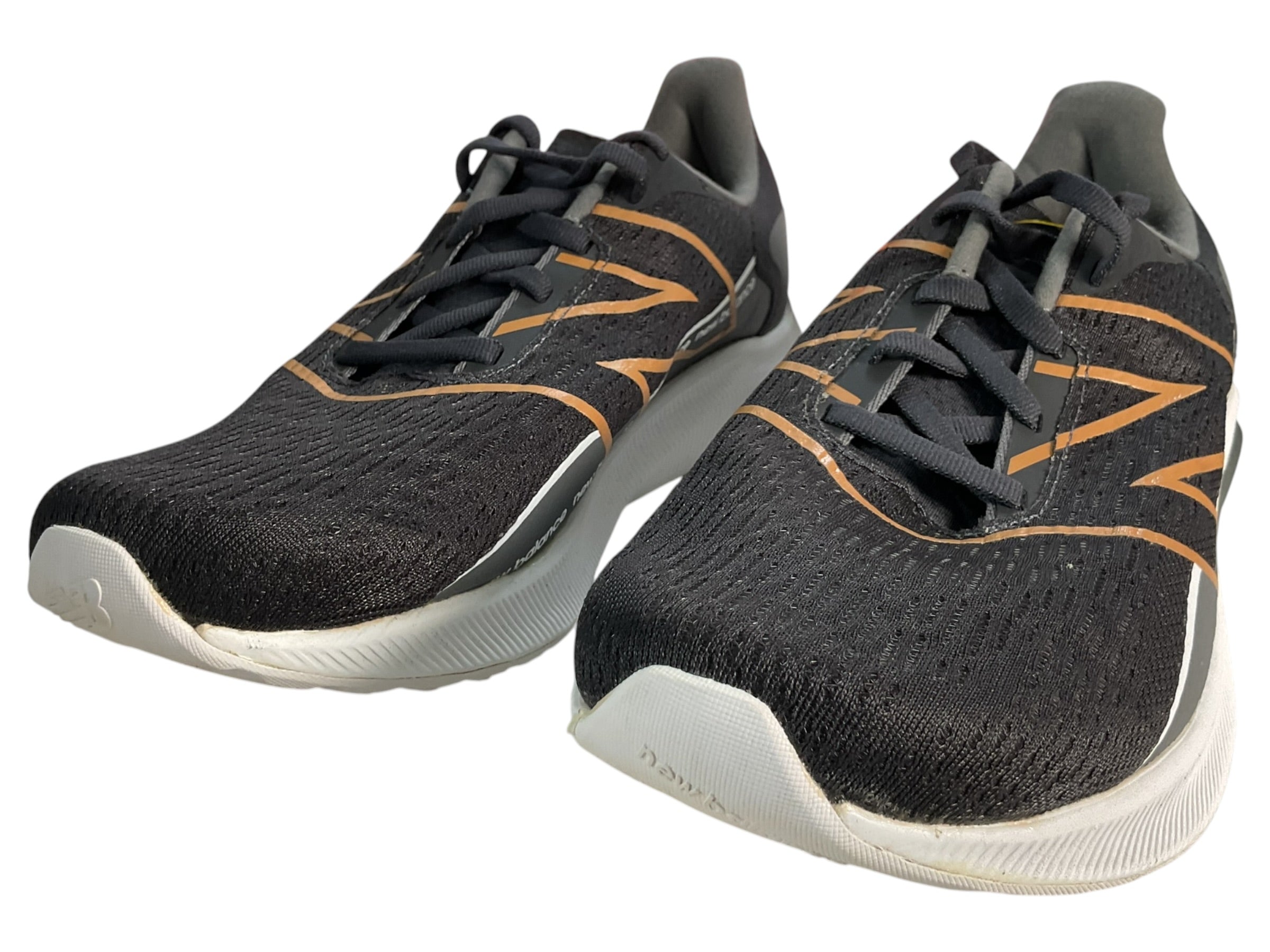 Tenis 8.5 (New Balance)