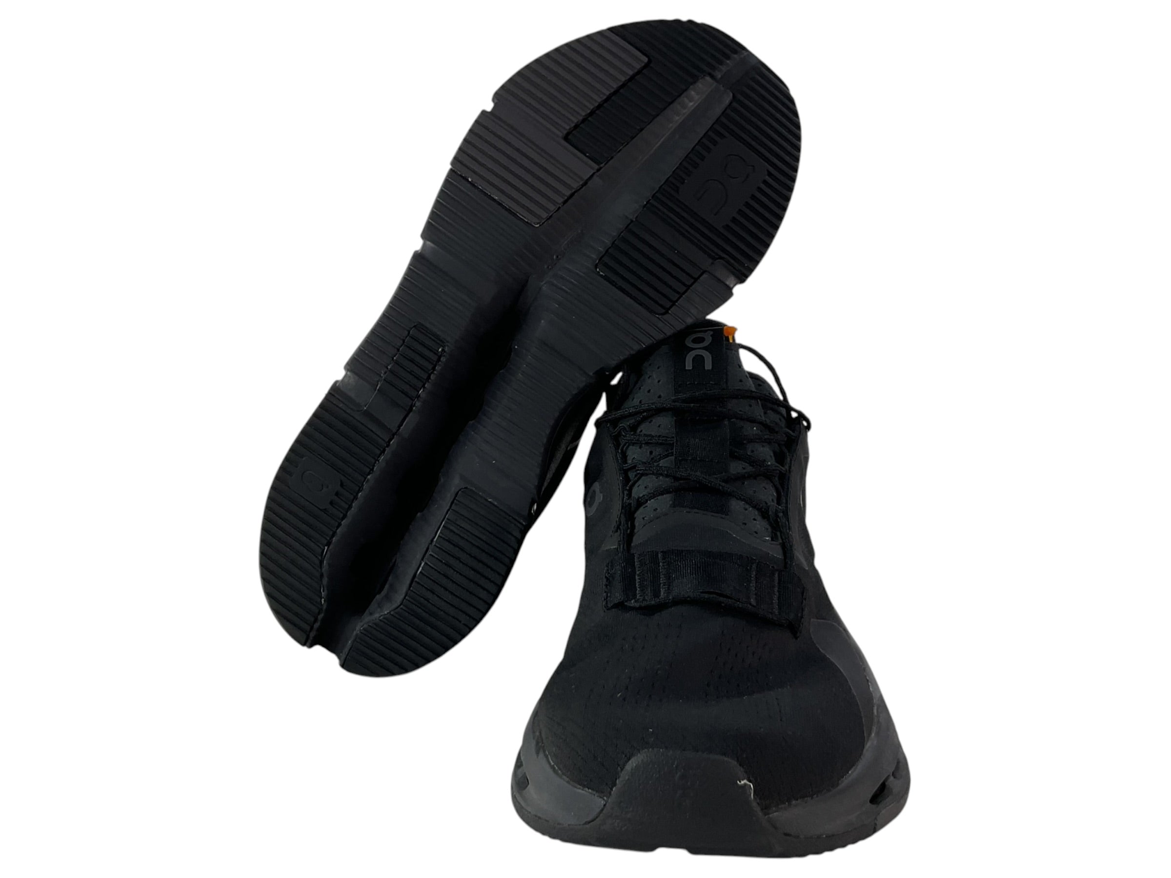Tenis W9  (On Cloud)