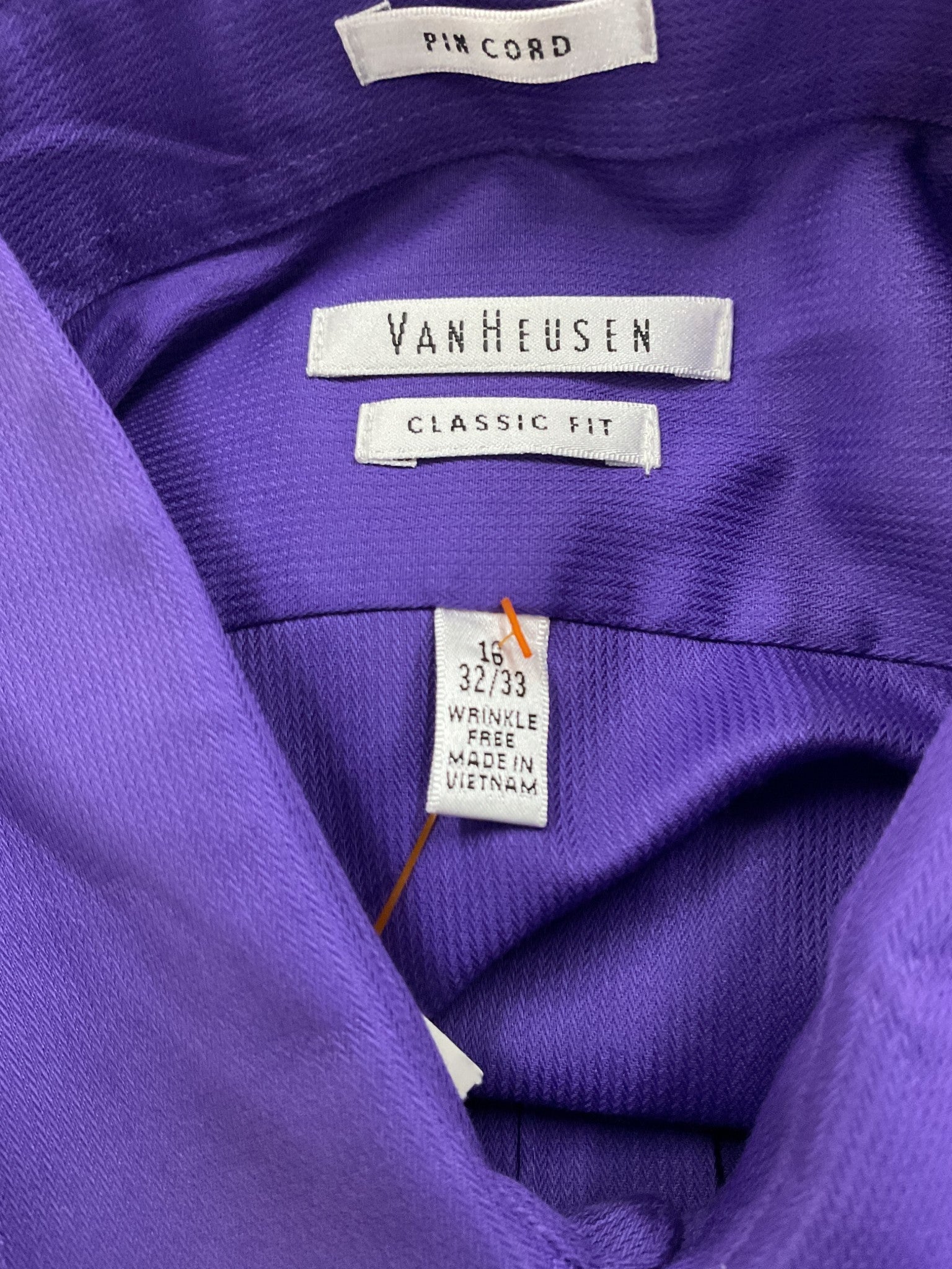 Camisa 16 (Van Heusen)