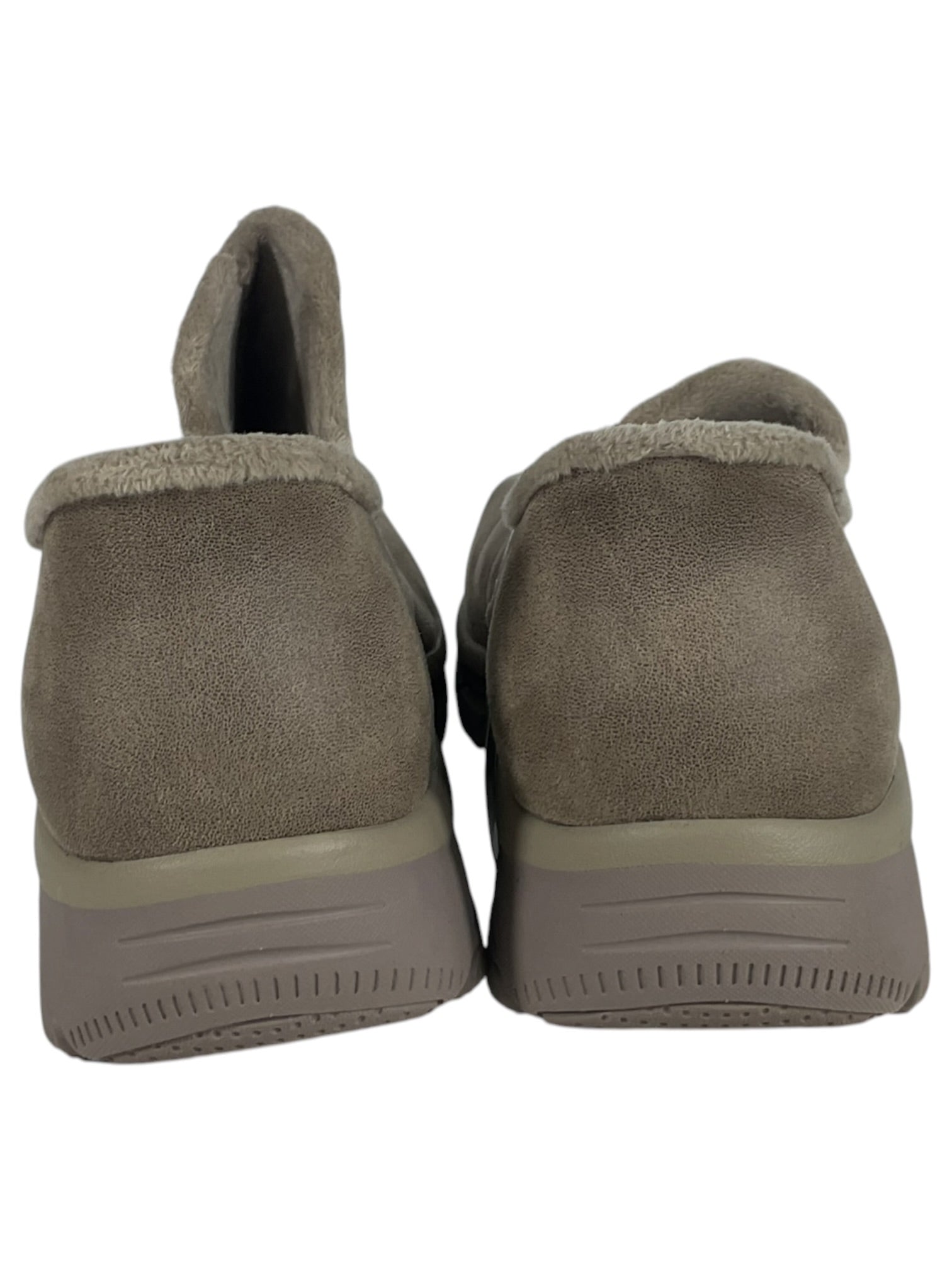 Zapato 9.5 (Skechers)