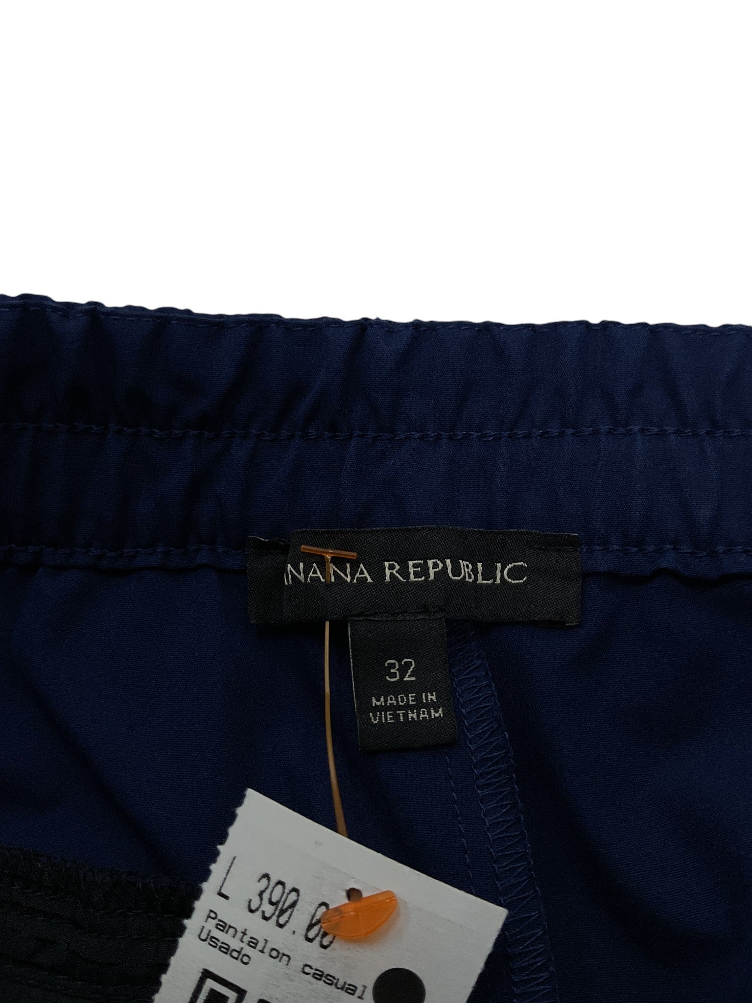 Pantalón 32 (Banana Republic)