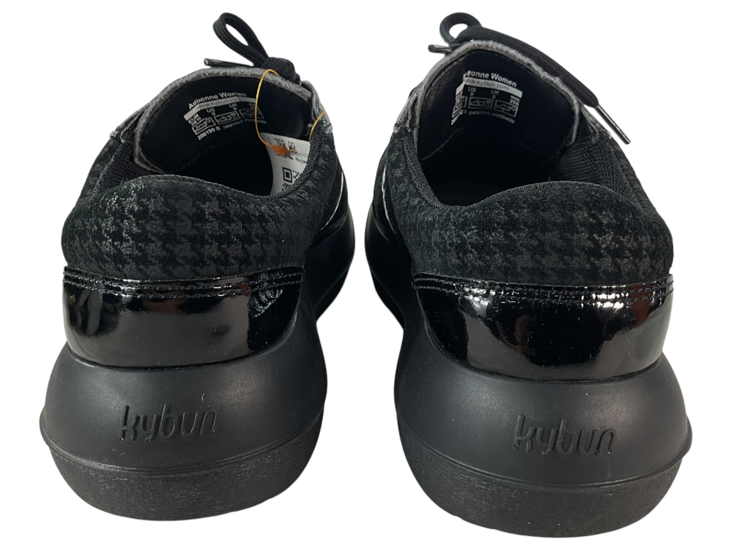 Tenis 8.5