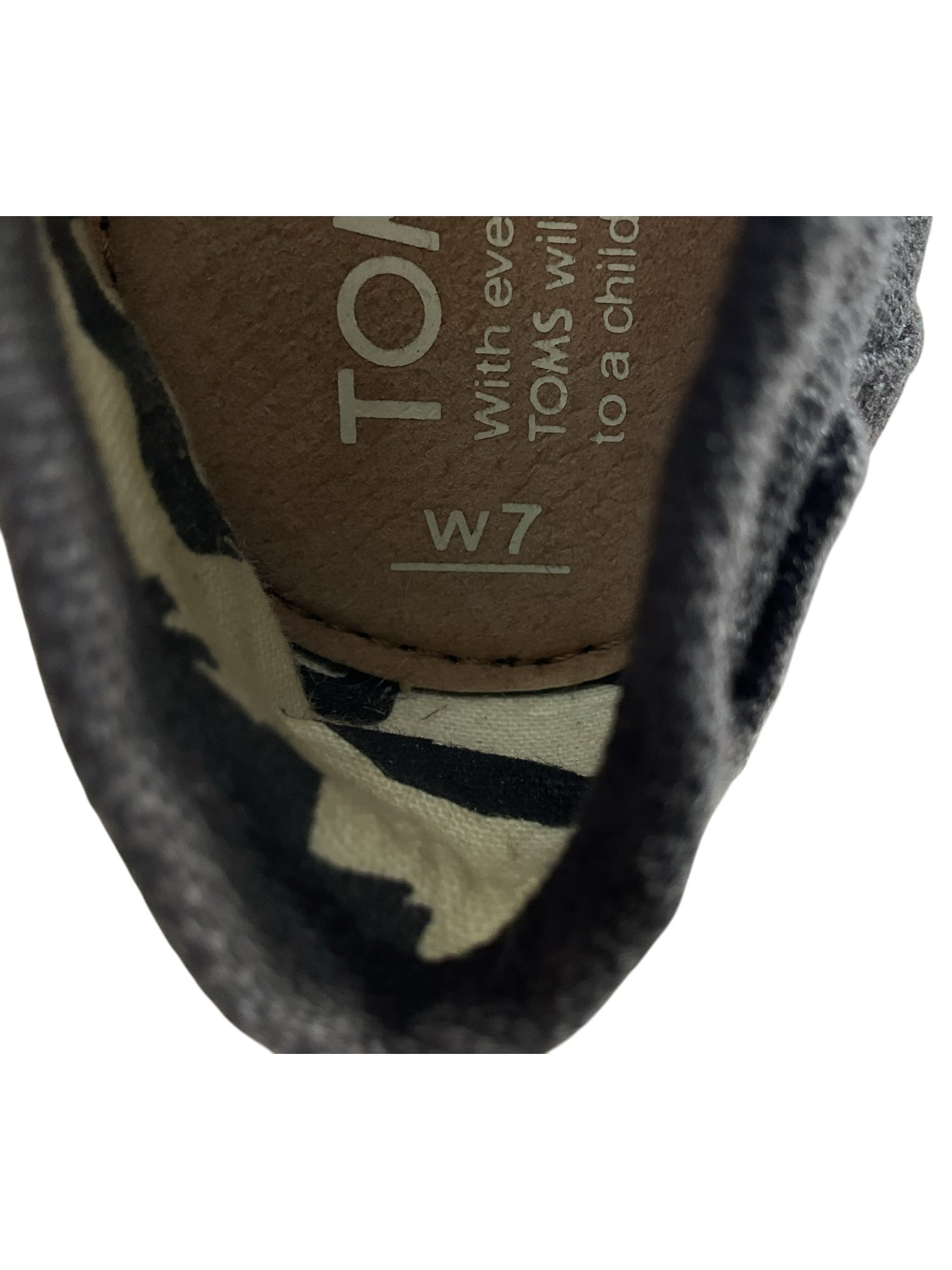 Zapato 7 (TOMS)