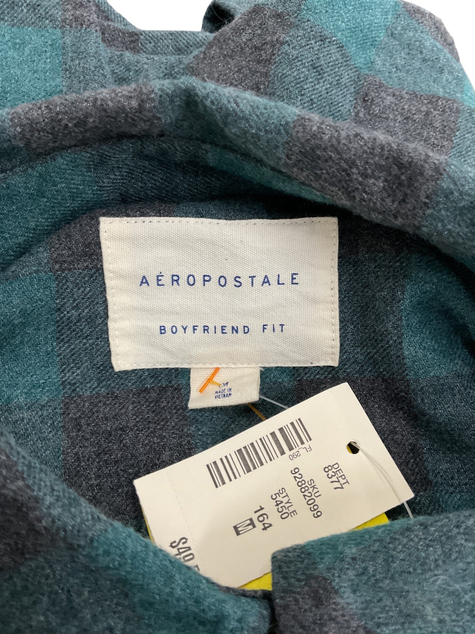 Camisa M (Aeropostale)