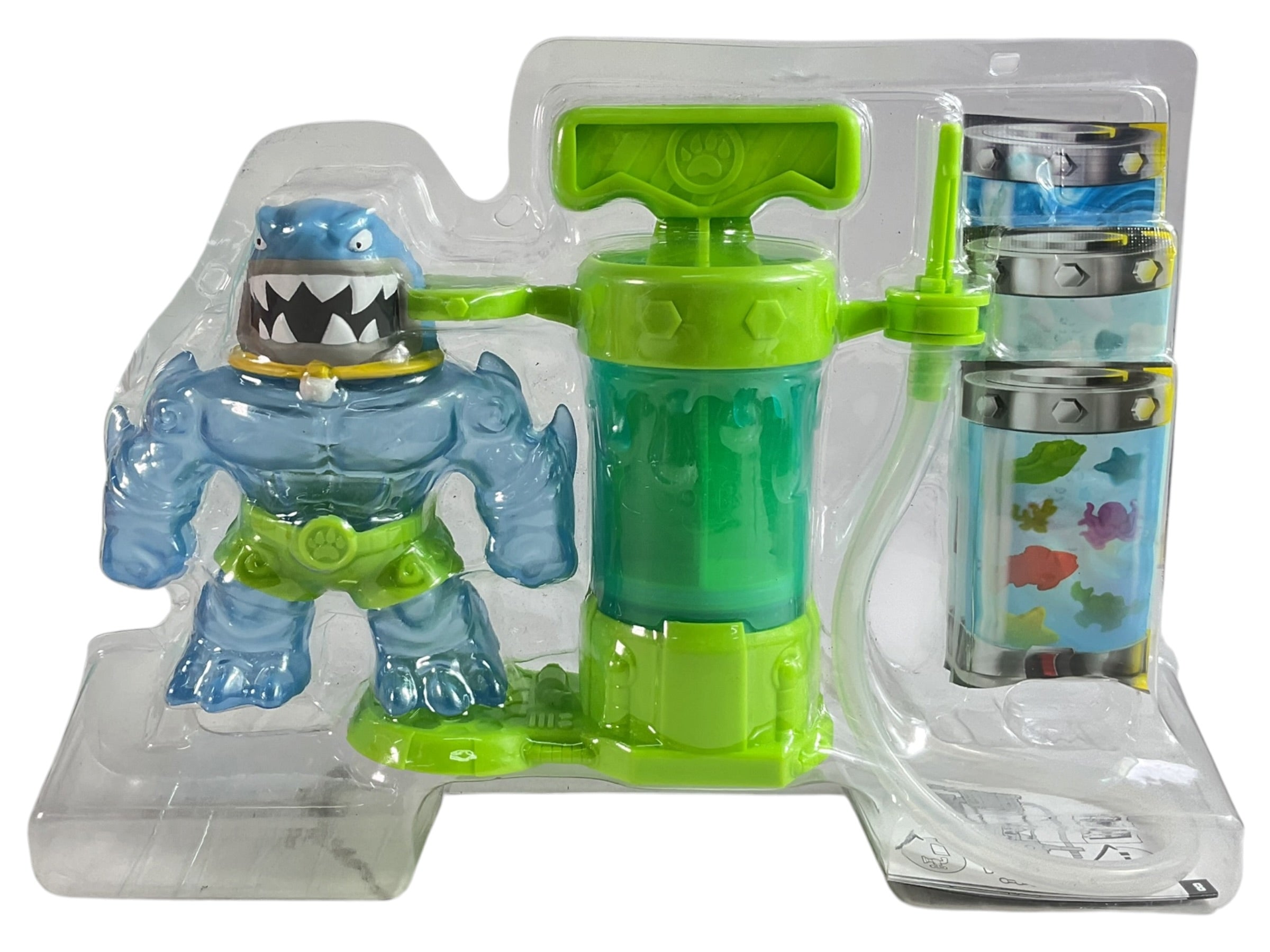 Set de juguete usado con figura de tiburón azul y accesorios verdes