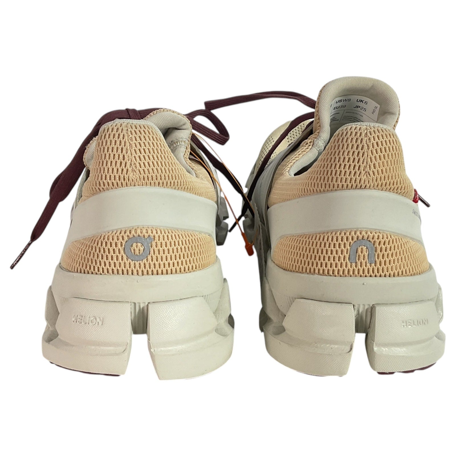 Tenis 8 (On Cloud)
