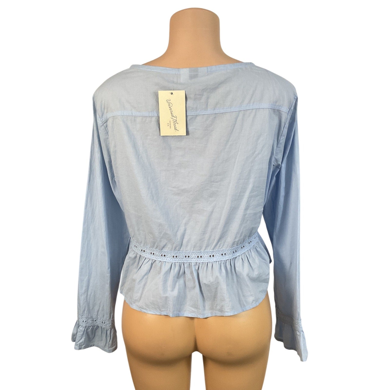Blusa M (Universal Thread)