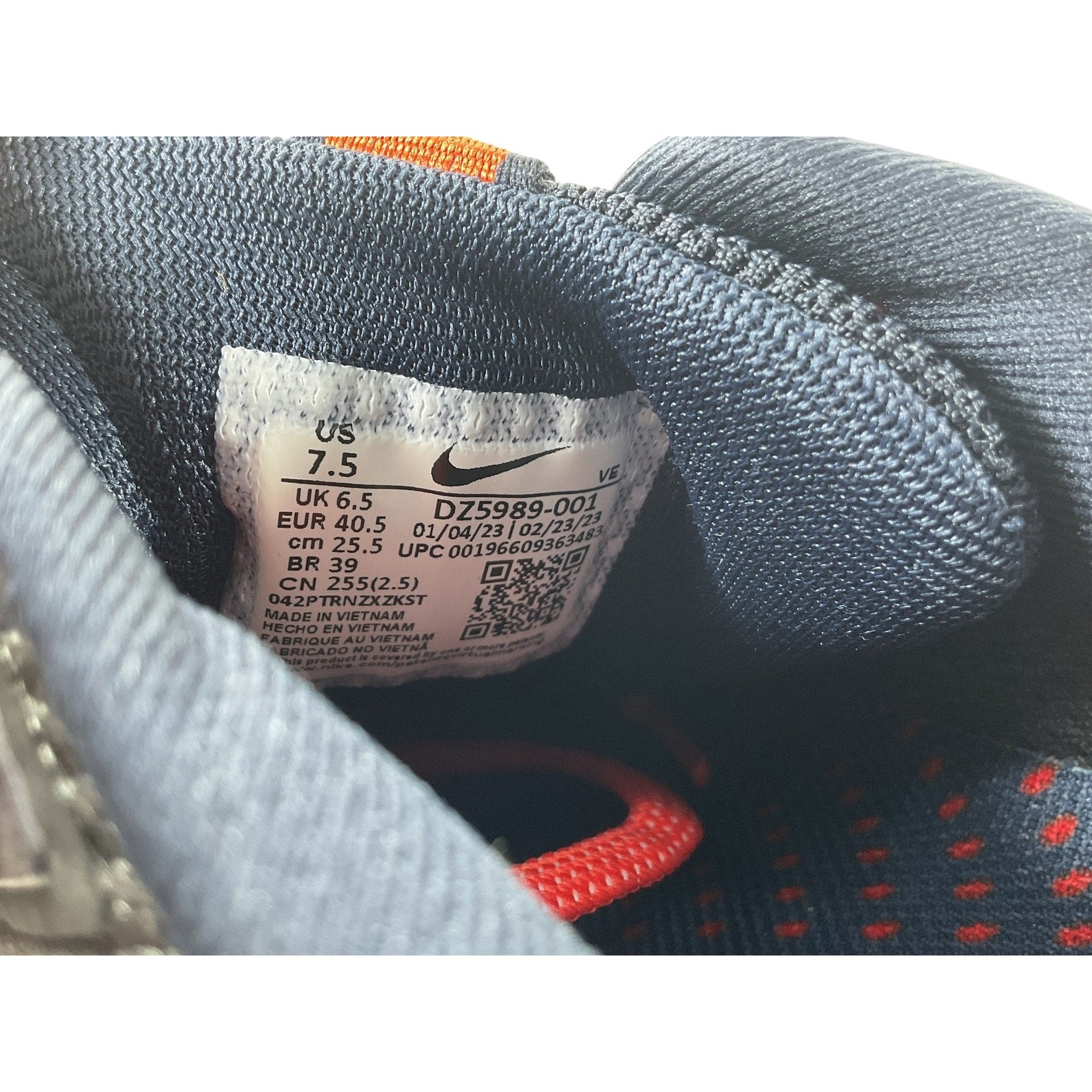 Tenis 7.5 (Nike)