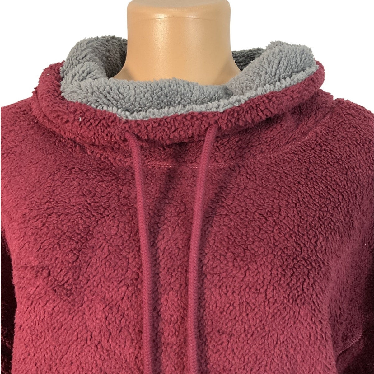 Sueter L (Hollister)