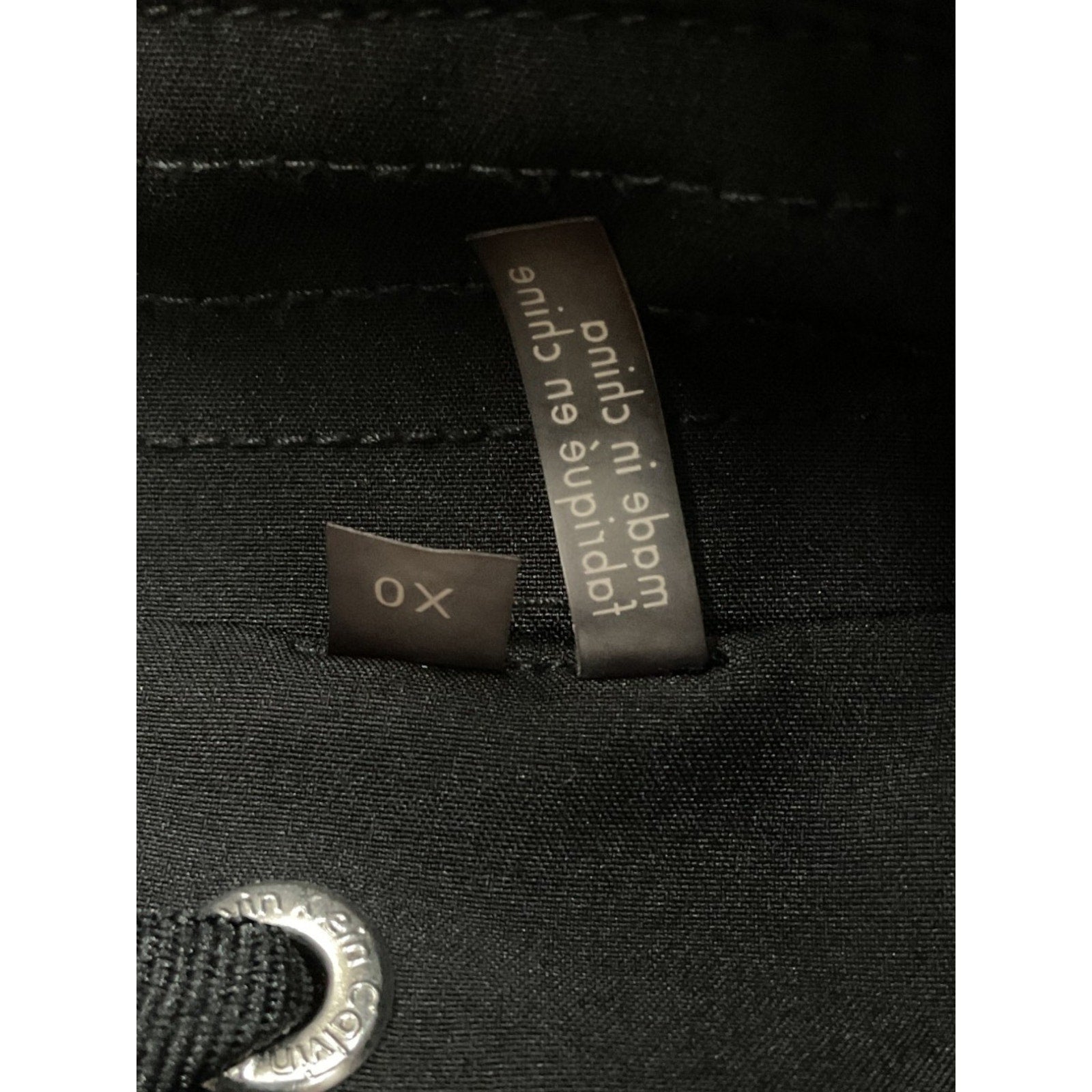 Abrigo 0XL (Calvin Klein)