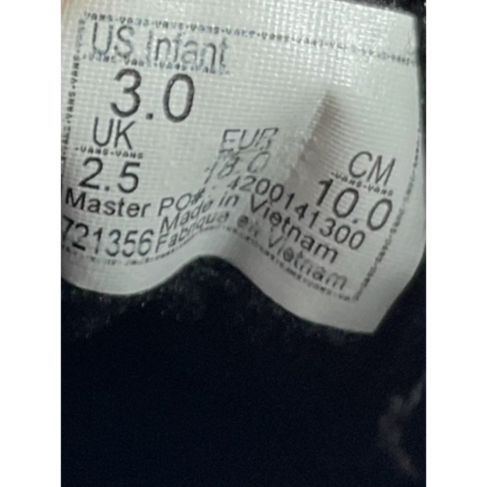 Tenis niño 3 (VANS)