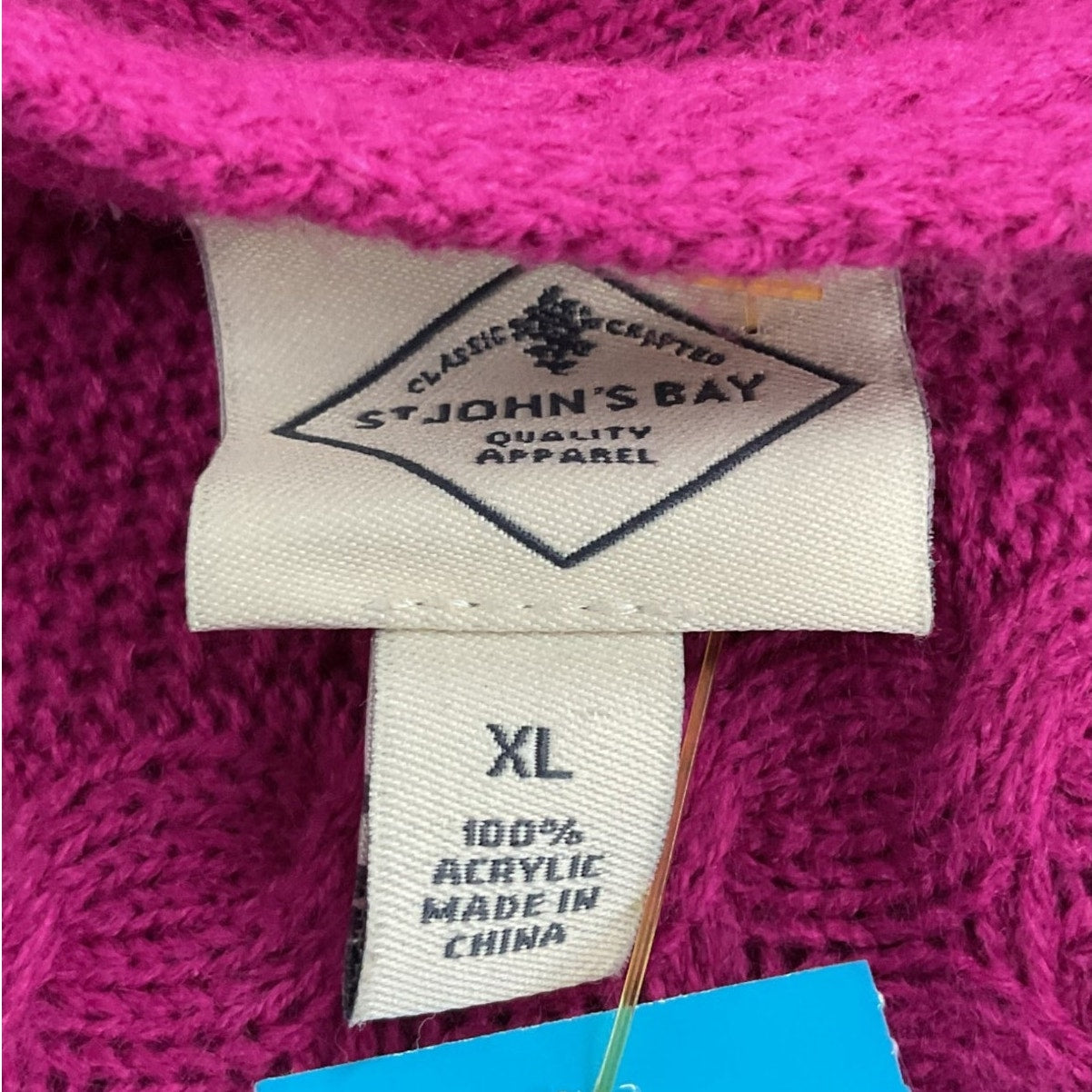 Sueter XL (St. Johns Bay)