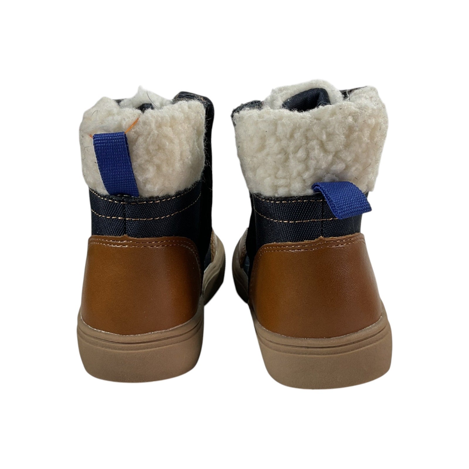 Bota niño 8 (Old Navy)