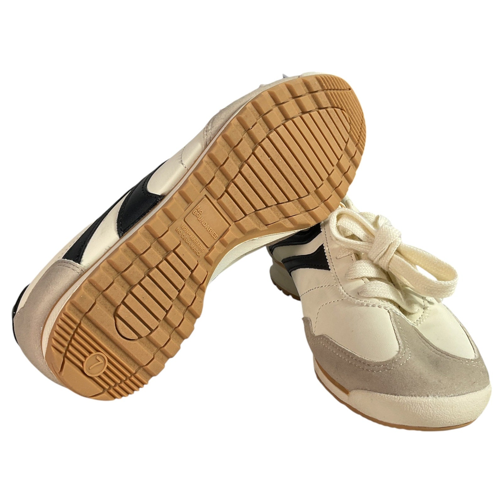 Tenis 7 (No boundaires)