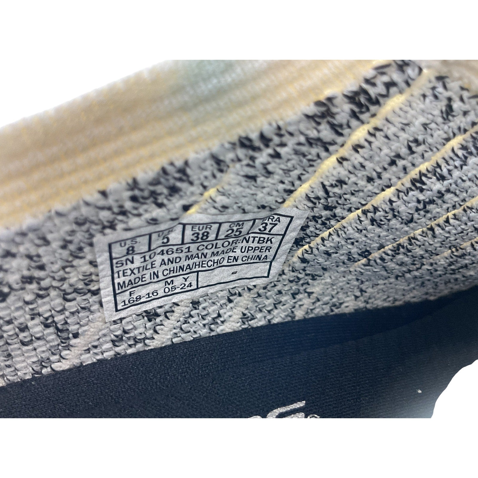 Tenis 8 (Skechers)