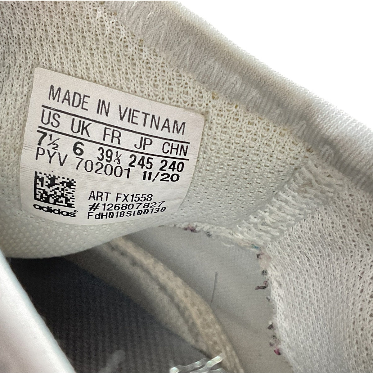 Tenis 7.5 (Adidas)