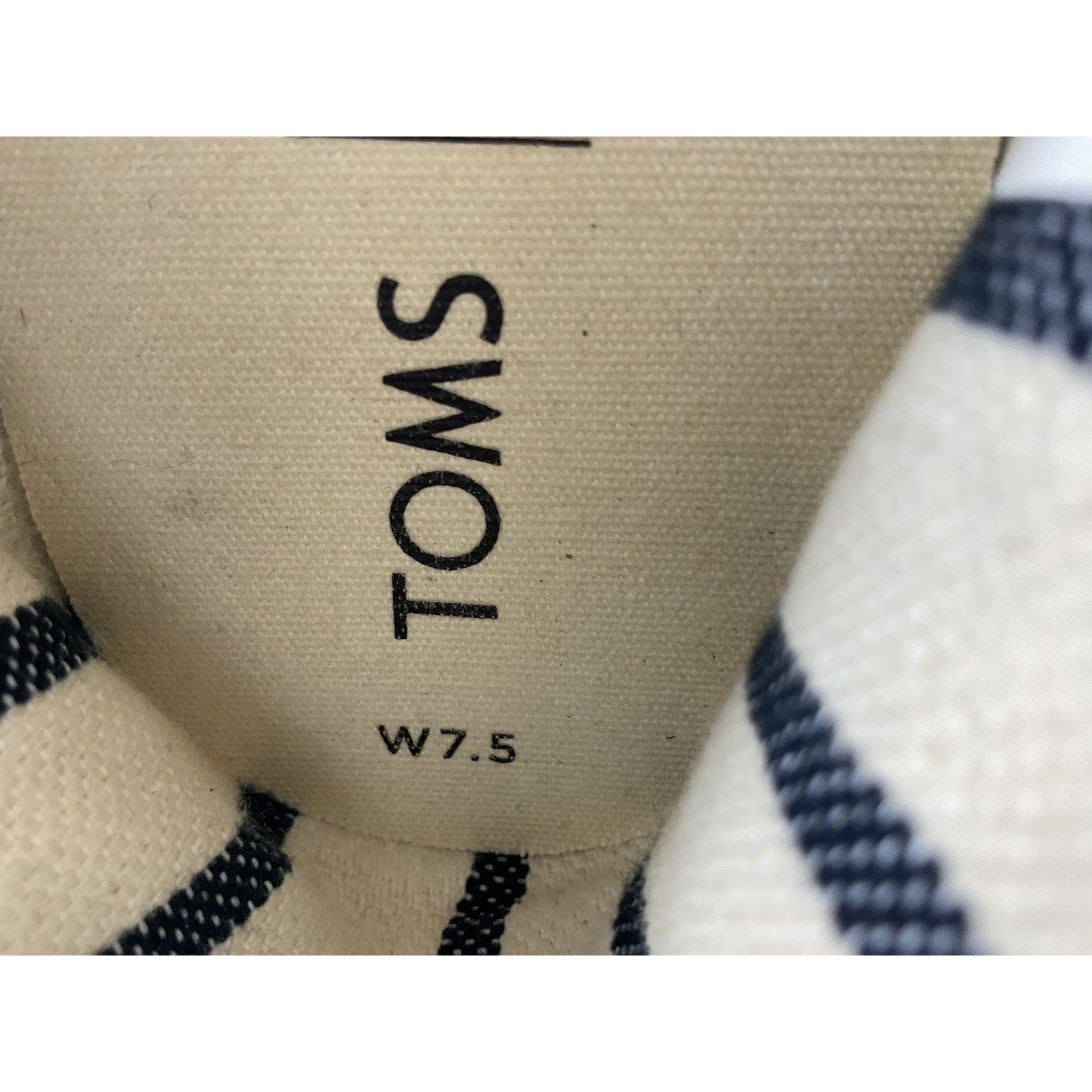 Zapatillas 7.5 (TOMS)
