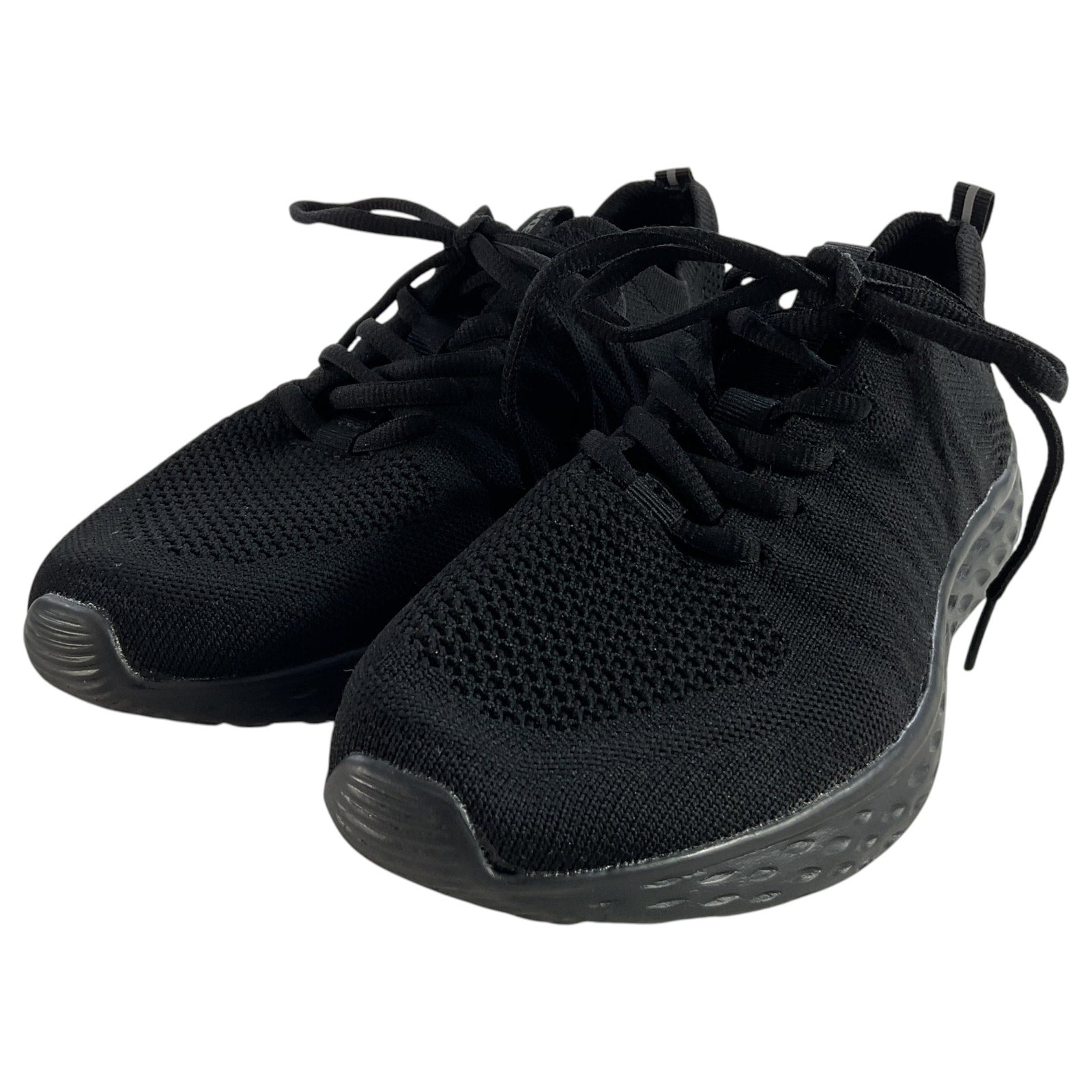 Tenis 8.5