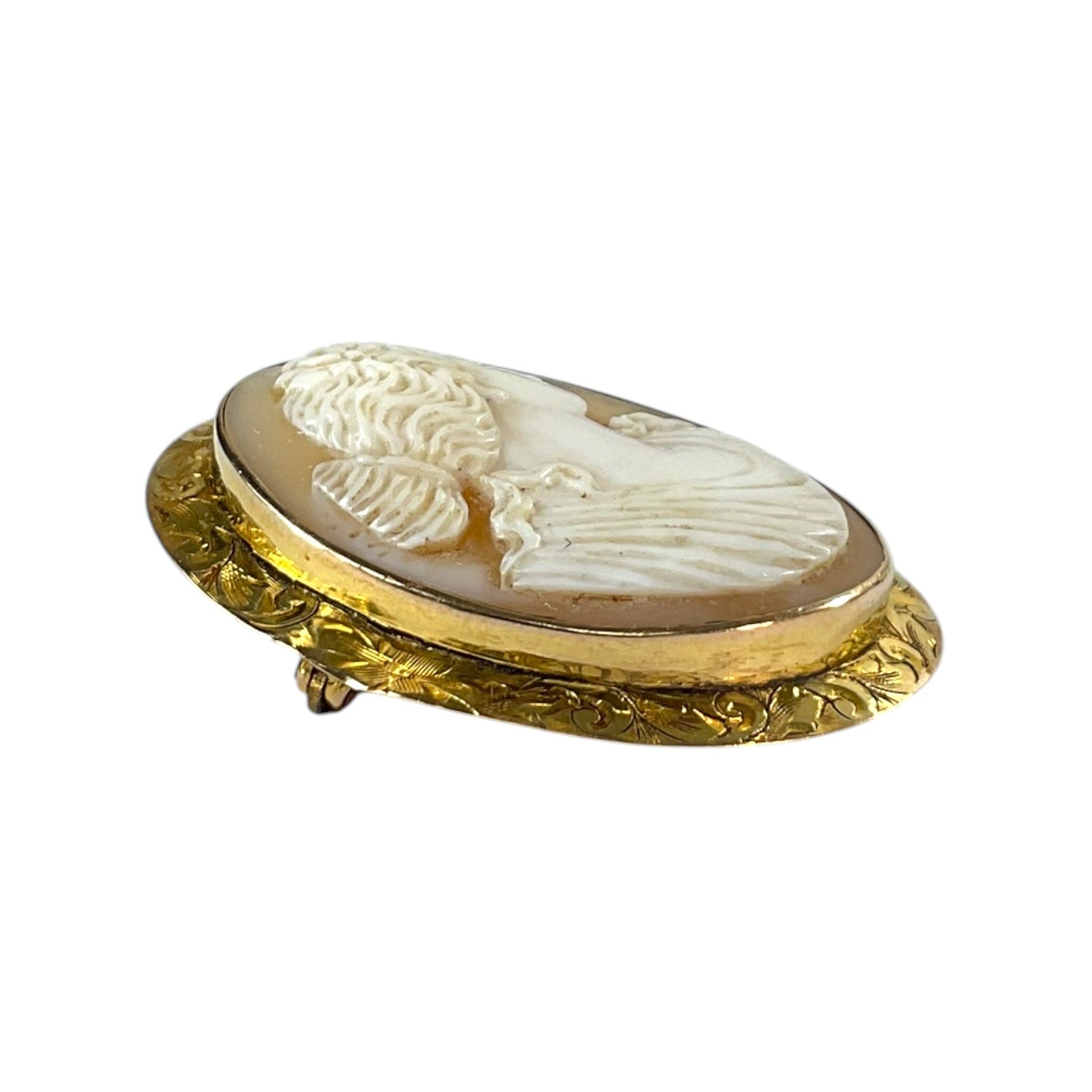 Broche de oro