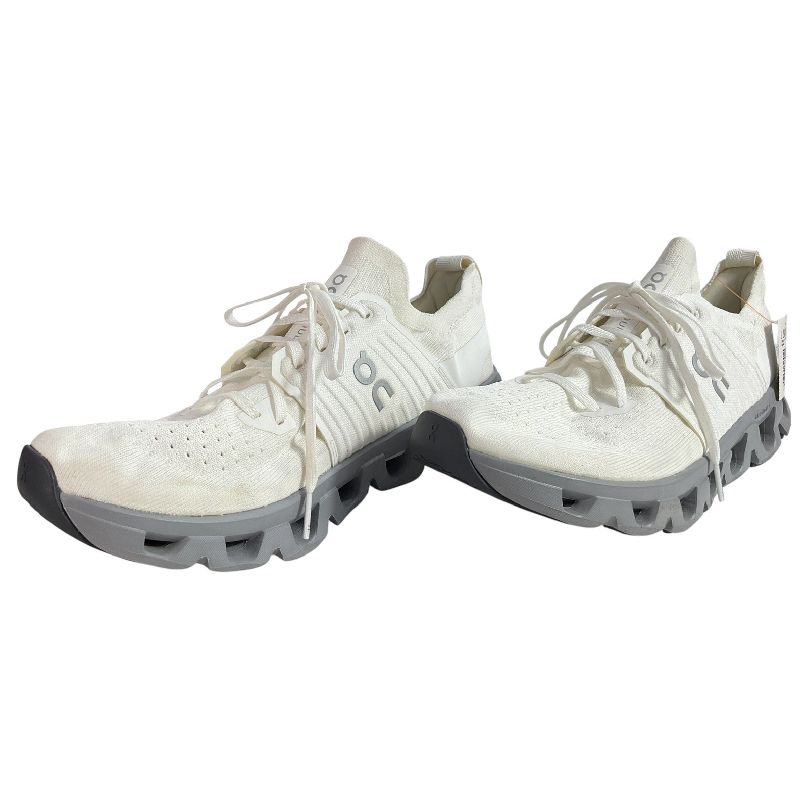 Tenis 11 (On Cloud)