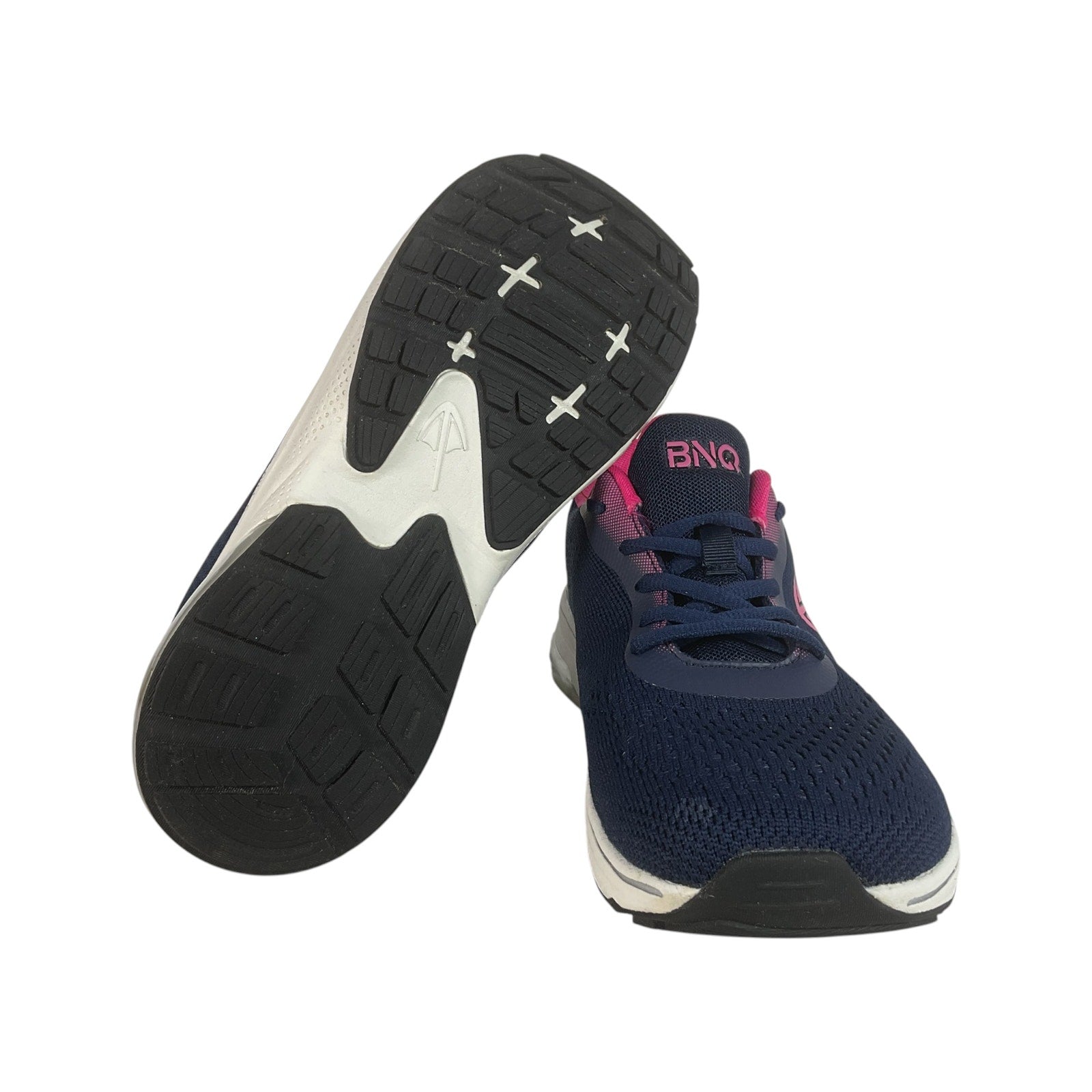 Tenis 8.5