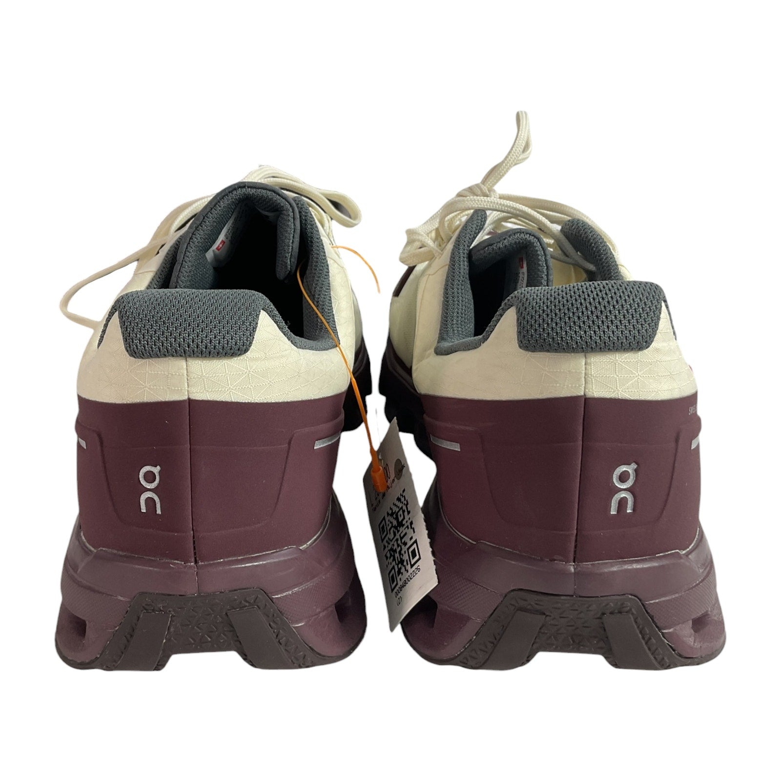 Tenis 9.5 (On Cloud)
