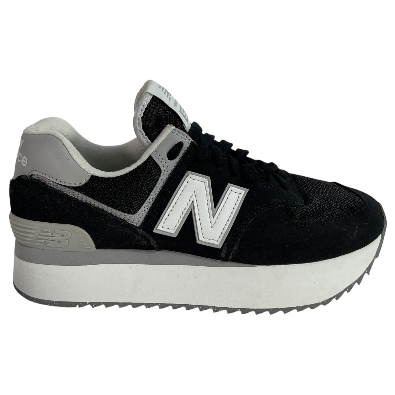 Tenis 9 (New Balance)