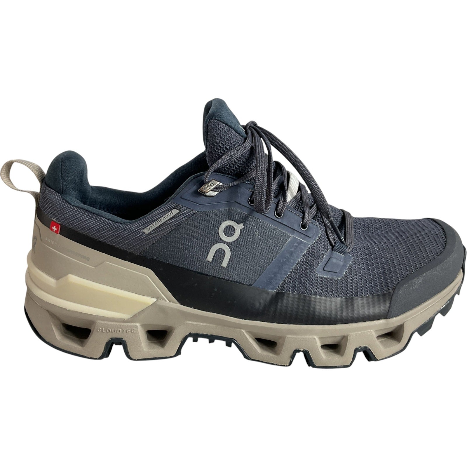 Tenis W10 (On Cloud)