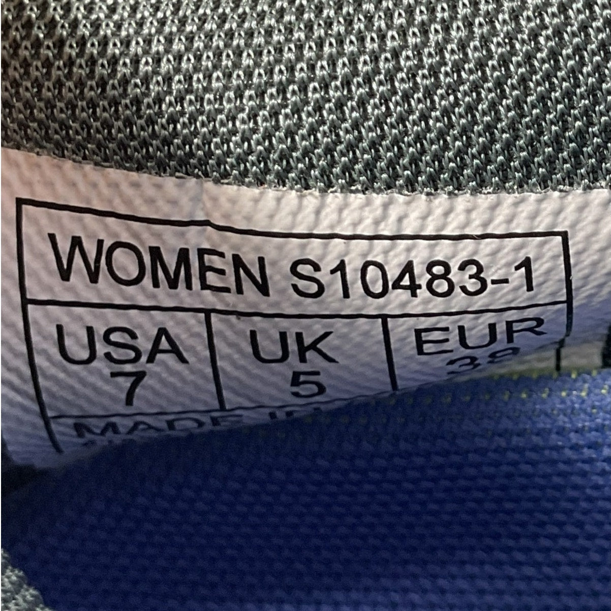 Tenis 7 (Saucony)