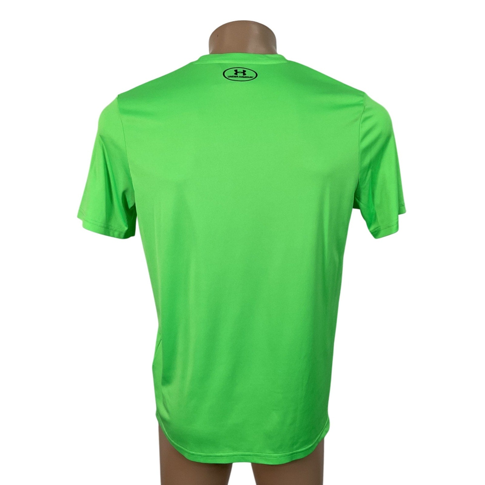 Camisa M (Under Armour)