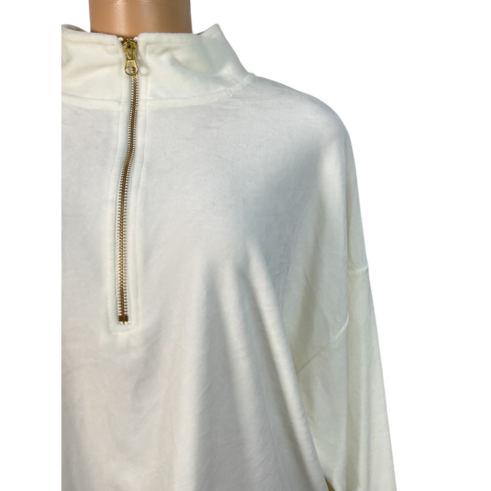 Sueter XL (AVIA)
