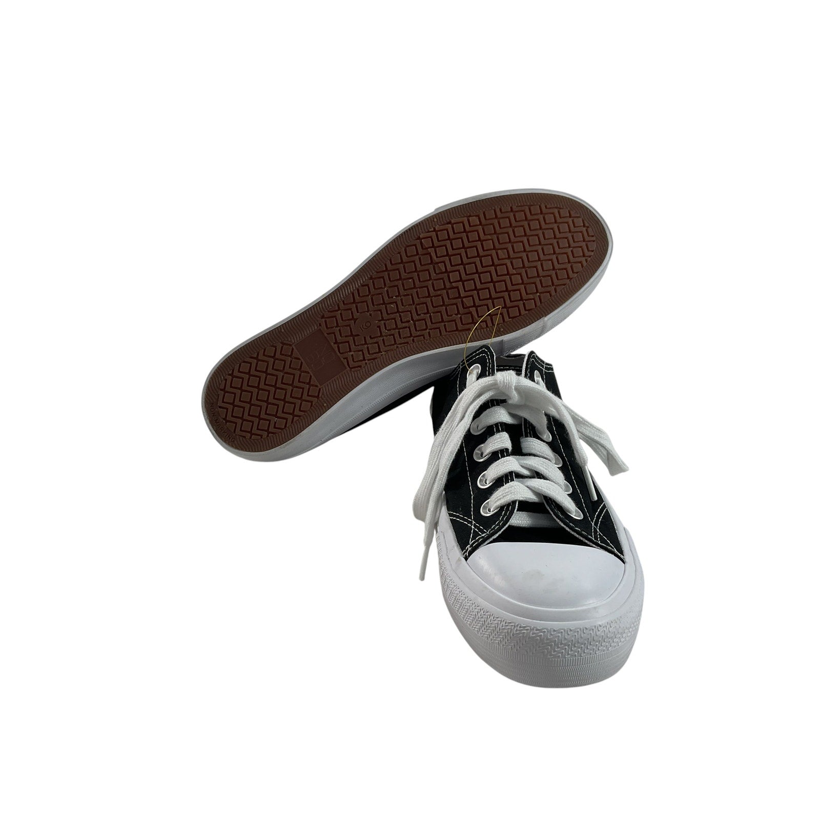 Tenis 9 (NOBO)