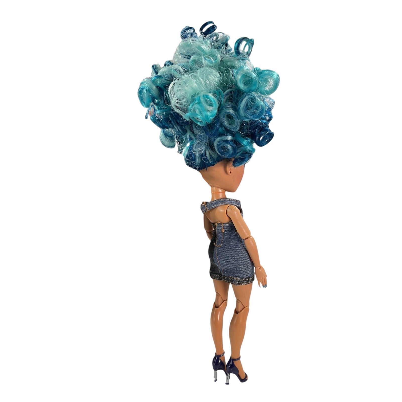 Coco Vanderbalt (Raimbox HIgh)